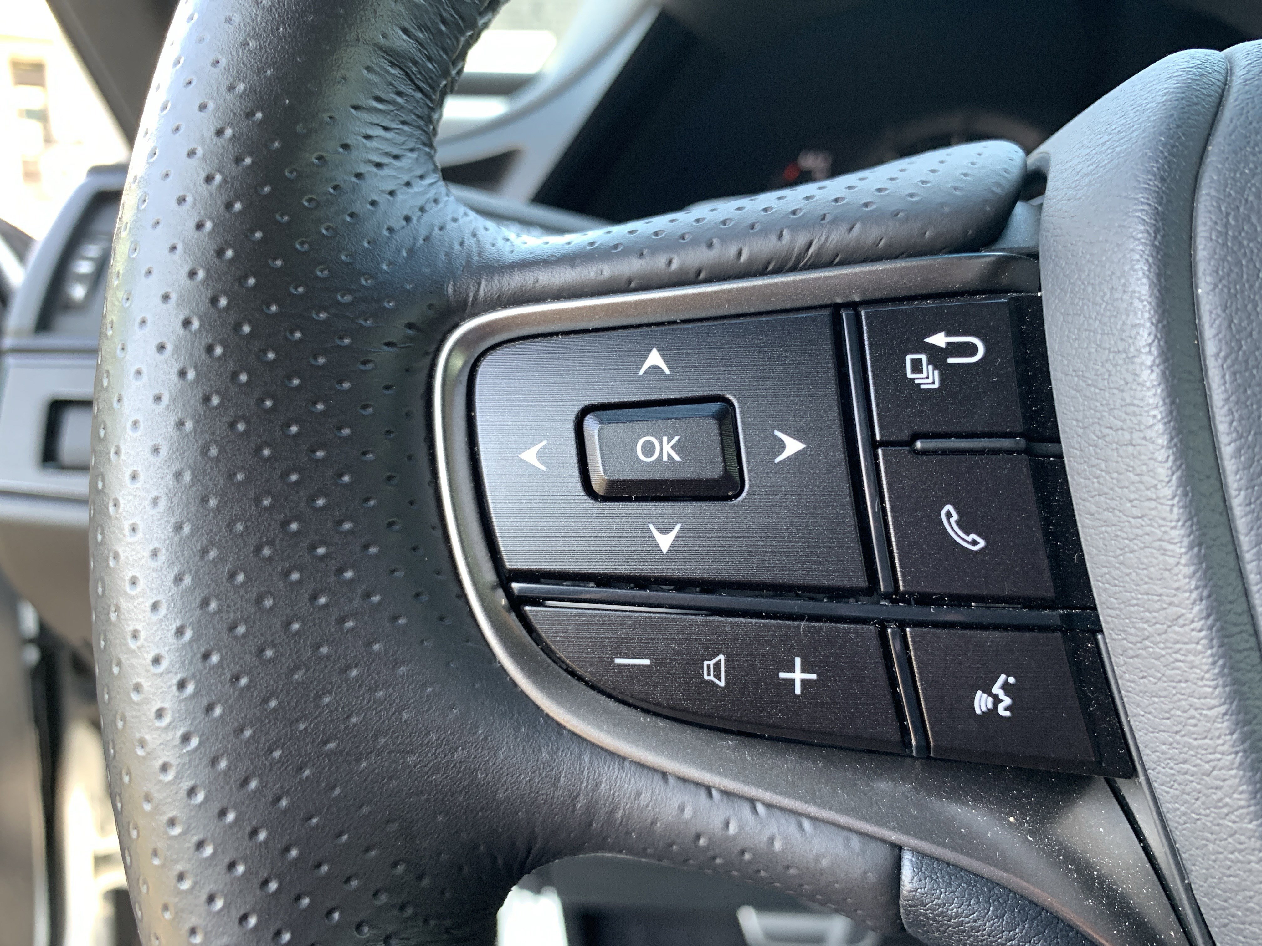 Used 2025 Lexus ES 350 F Sport FWD image 19