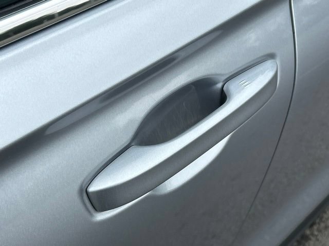 Used 2025 Honda CR-V EX image 11