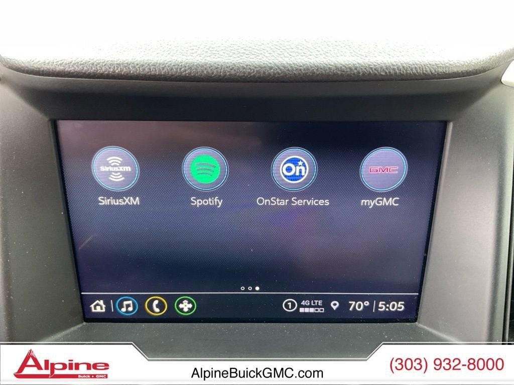 Used 2023 GMC Terrain SLT AWD/4WD image 17