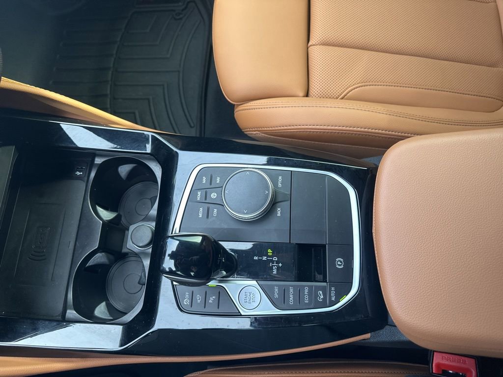 Used 2024 BMW X4 M40i w/ Premium Package image 19