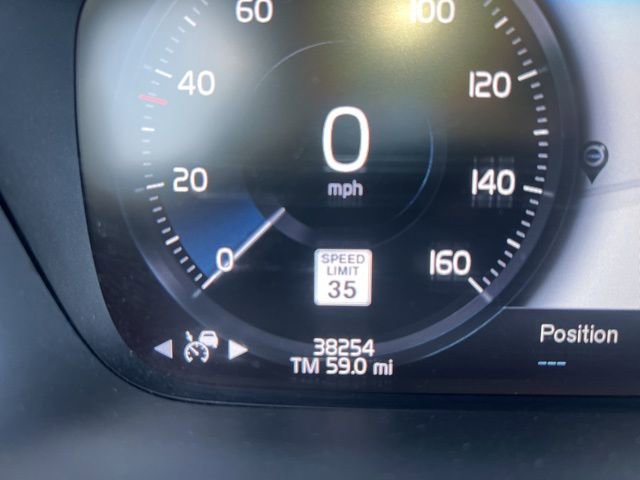 Used 2022 Volvo XC90 T6 Inscription w/ Advanced Package image 9