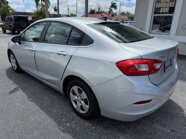 Used 2017 Chevrolet Cruze LS FWD image 6