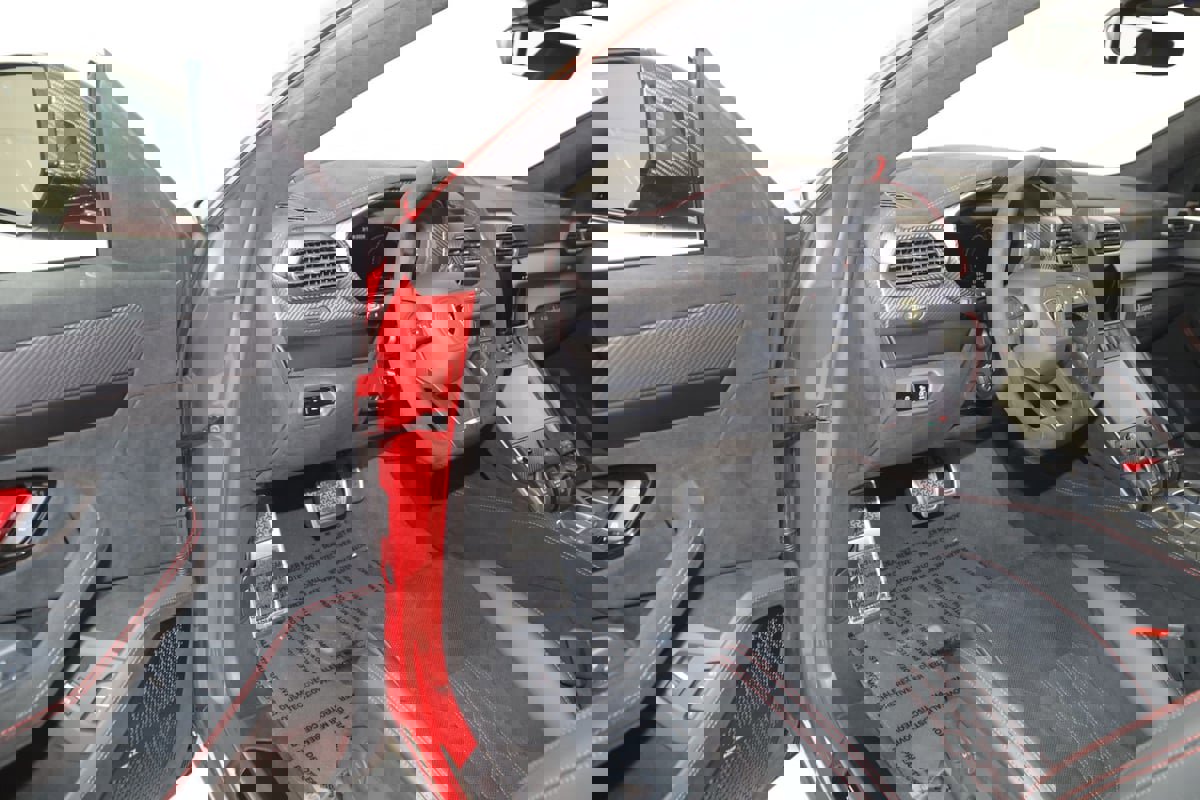 Used 2024 Lamborghini Urus Performante image 94