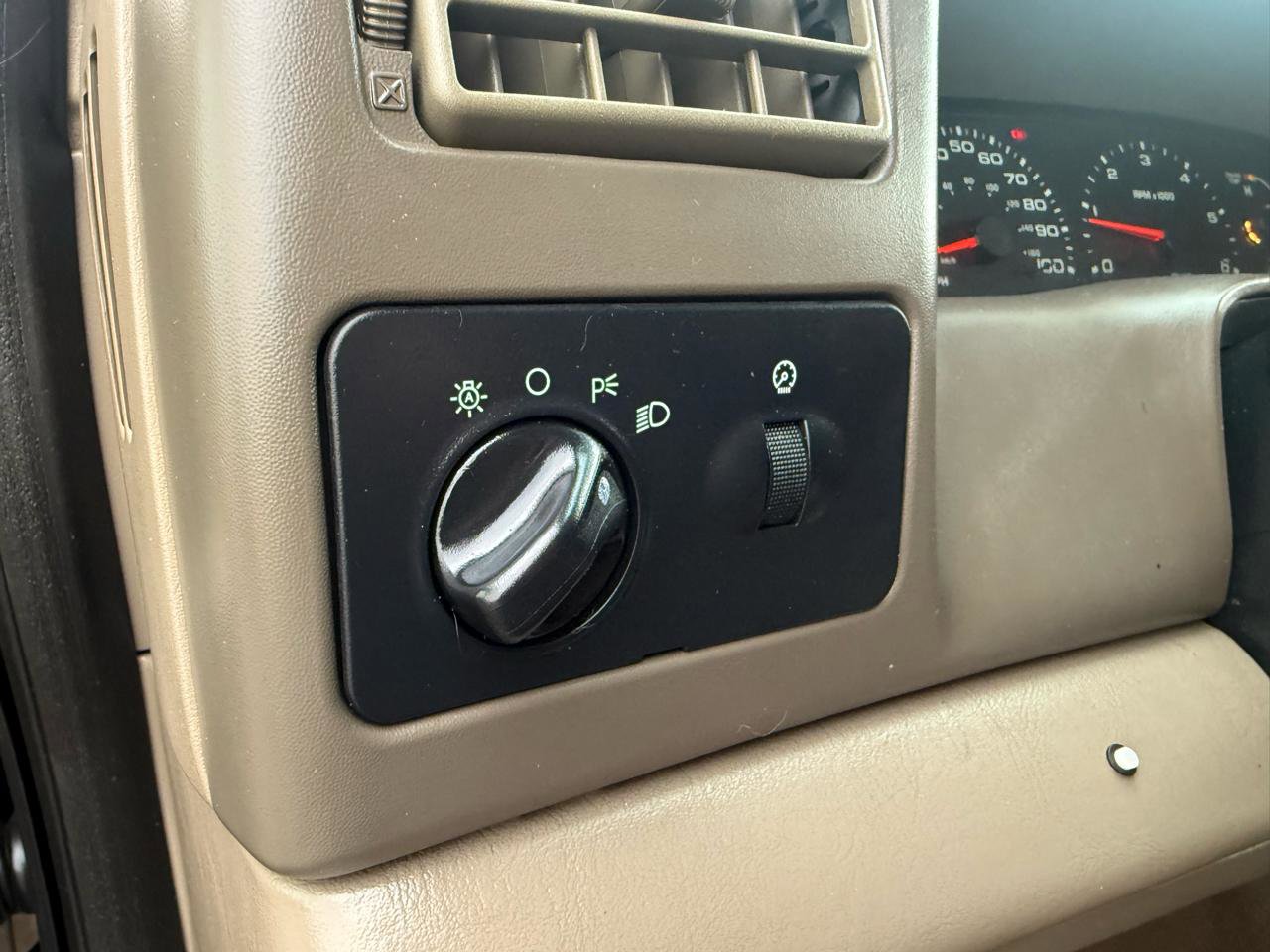 Used 2004 Ford F350 King Ranch AWD/4WD image 26