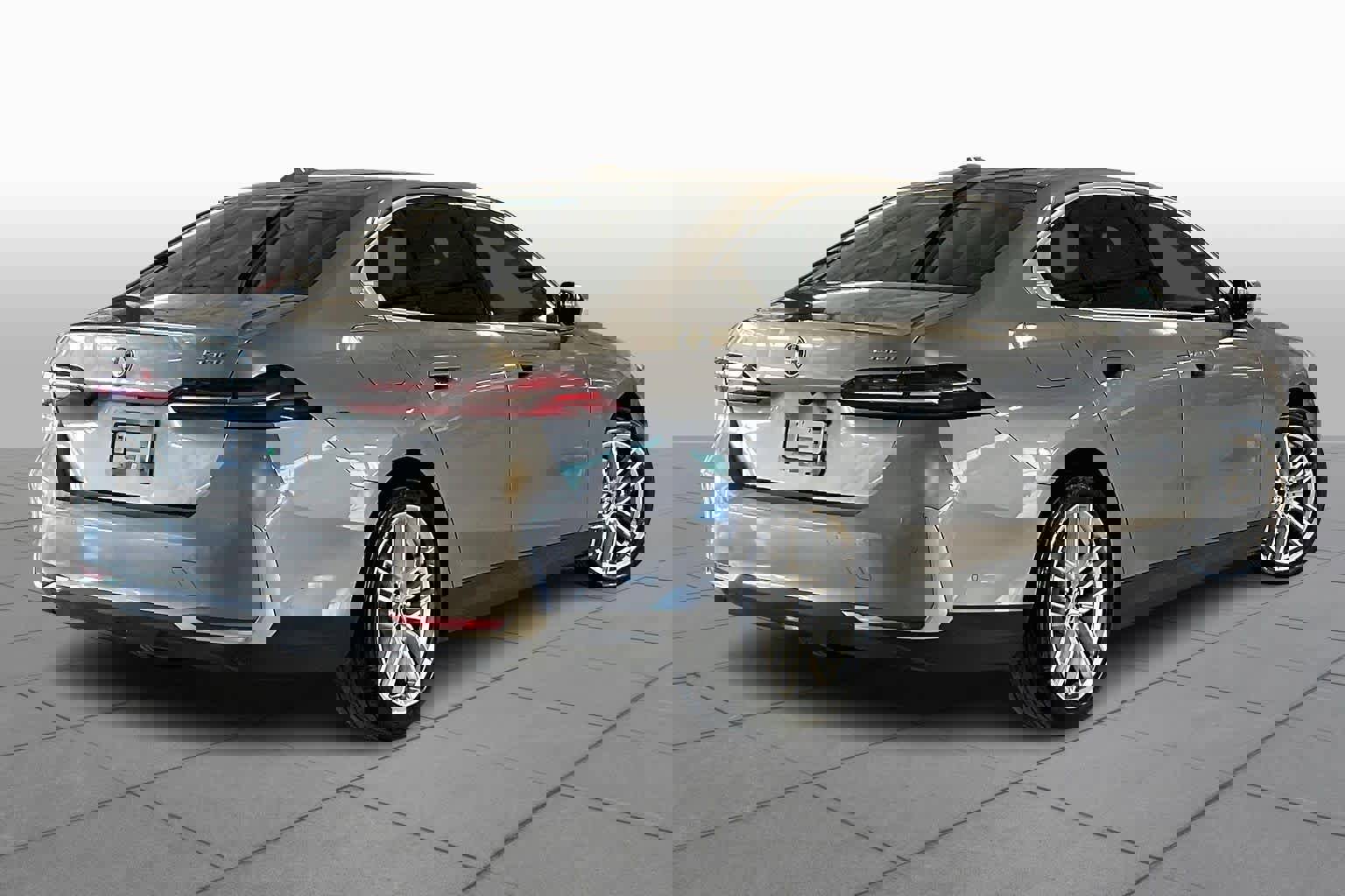 Certified 2025 BMW 530i 530i image 12