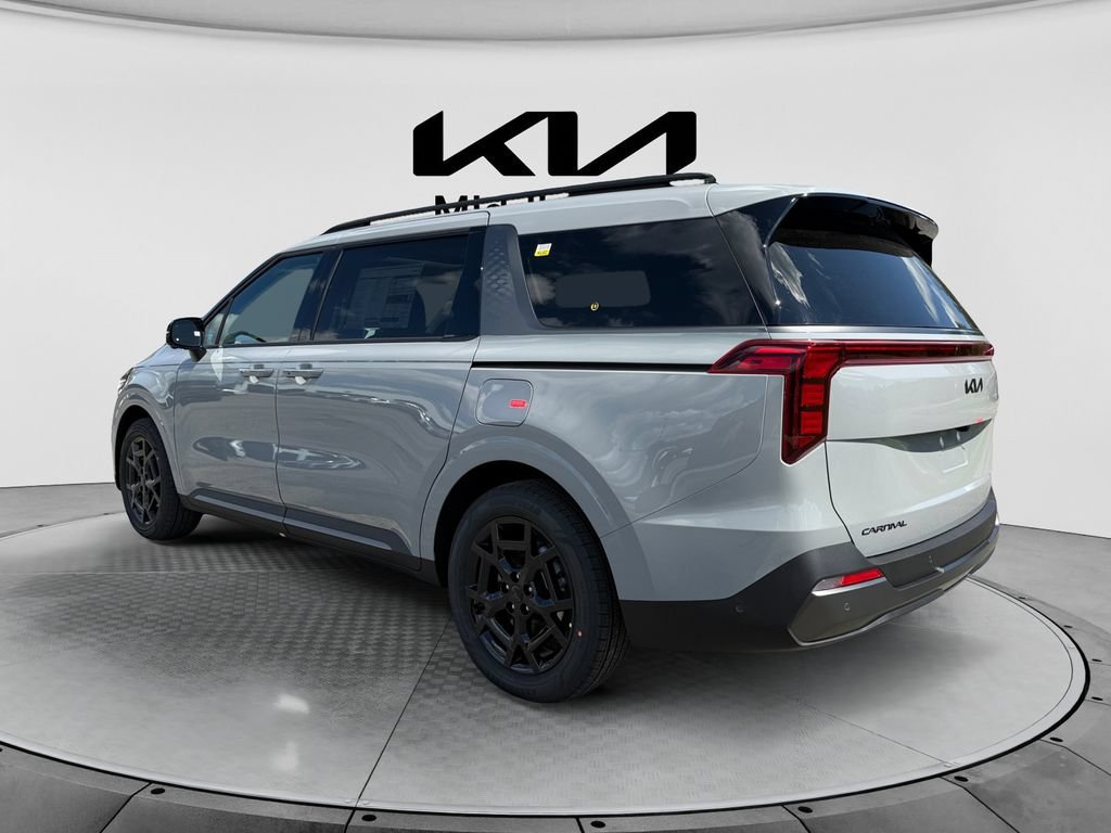 New 2027 Kia Carnival SX w/ Dark Edition Package FWD image 3