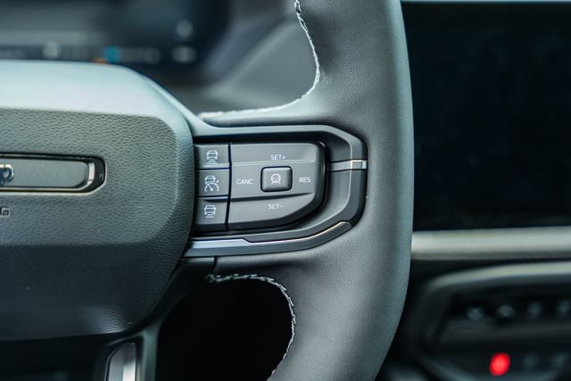 New 2026 Jeep Cherokee Overland AWD/4WD image 39