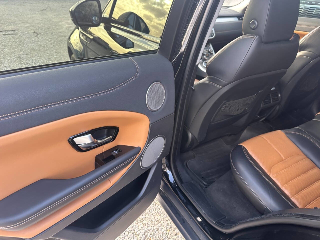 Used 2016 Land Rover Range Rover Evoque HSE Dynamic AWD/4WD image 16