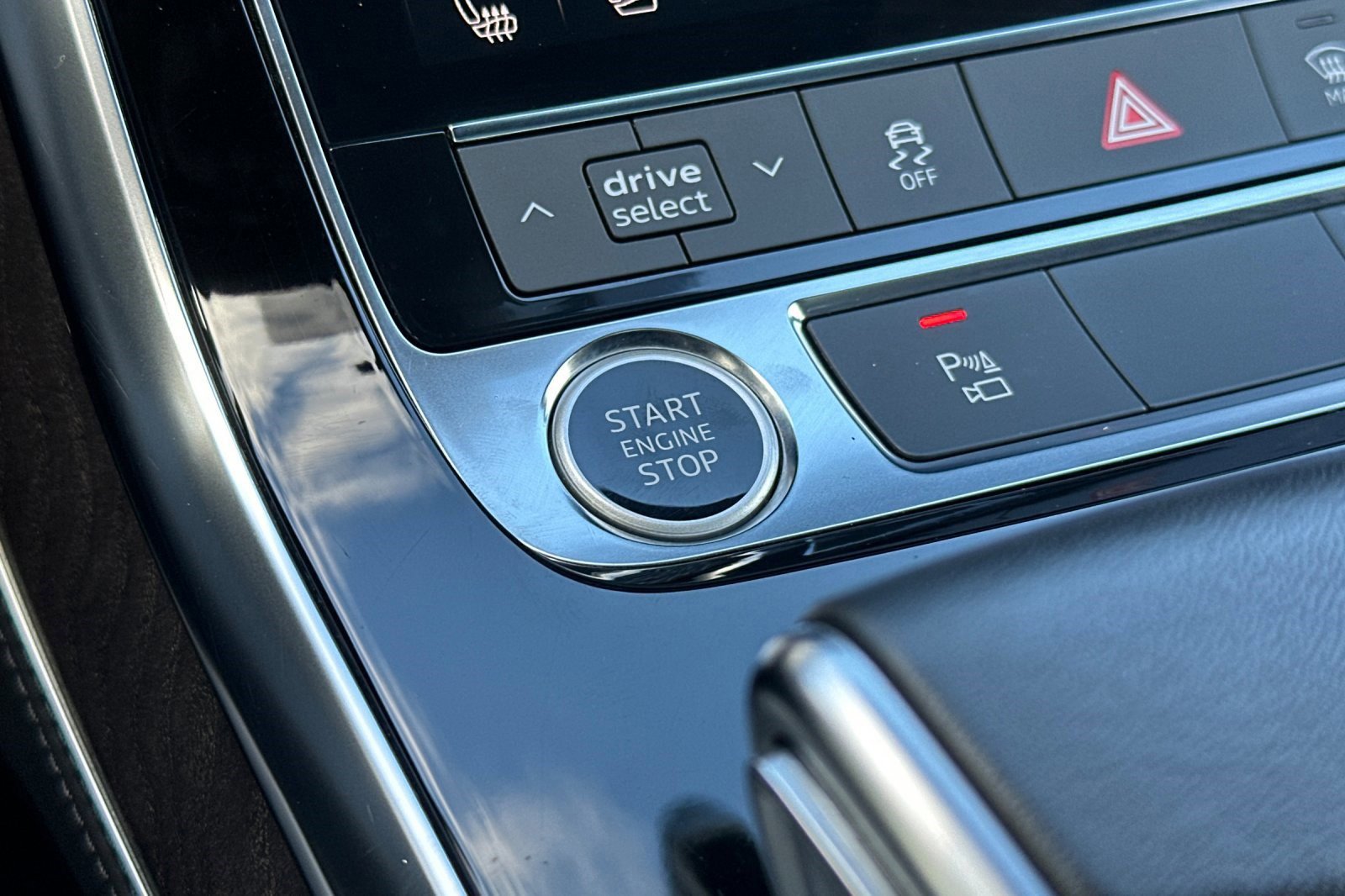 Used 2024 Audi Q7 2.0T Premium Plus w/ Premium Plus Package image 19