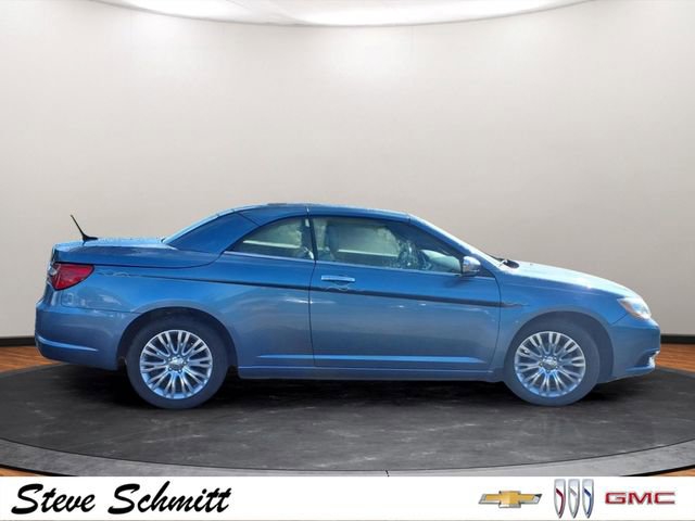 Used 2011 Chrysler 200 Limited FWD image 25