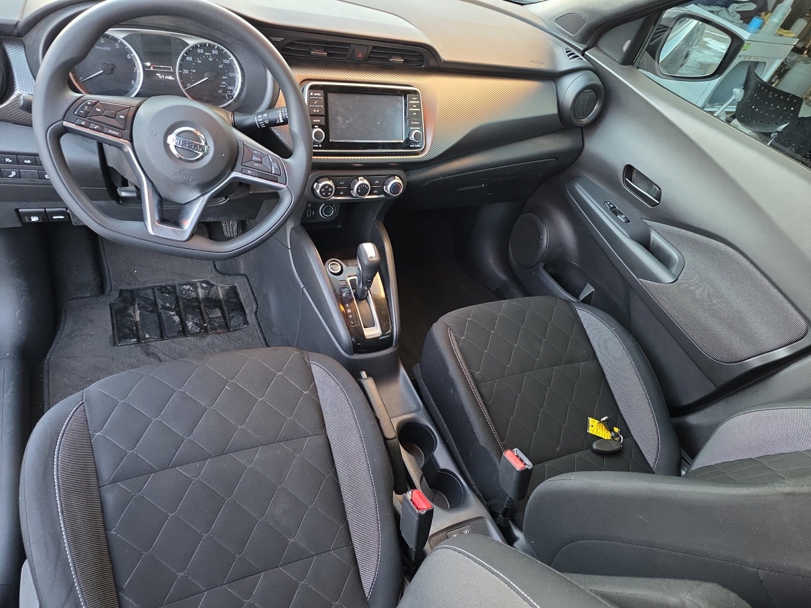 Used 2020 Nissan Kicks S image 15