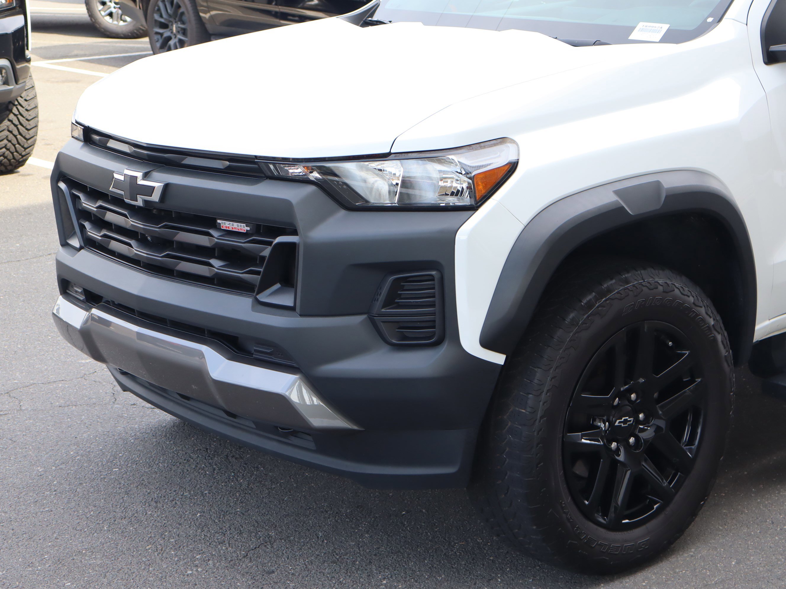 Certified 2023 Chevrolet Colorado Trail Boss w/ Technology Package image 6