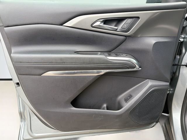 Used 2024 Chevrolet Traverse LT image 22