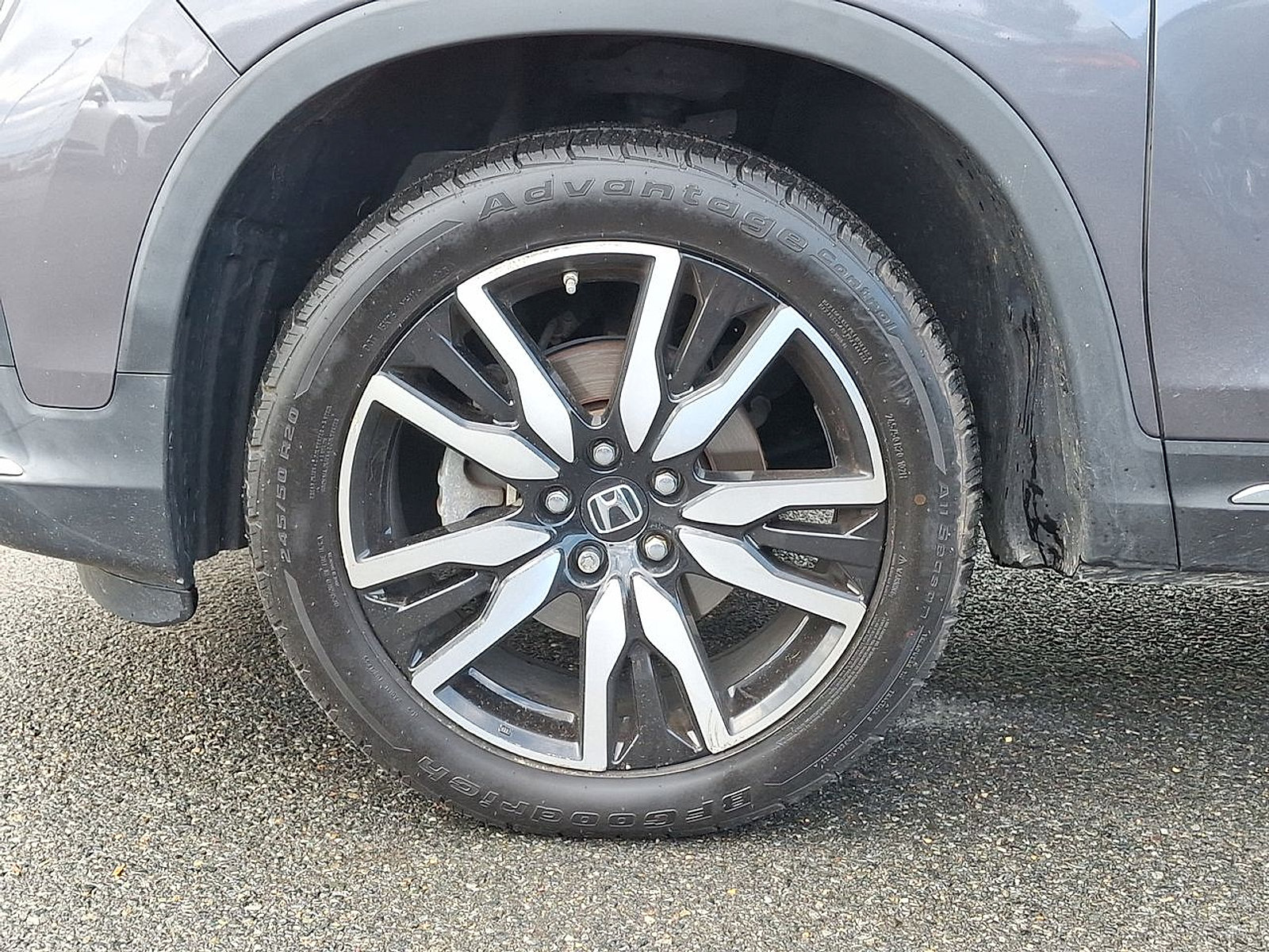 Used 2020 Honda Pilot Touring image 16