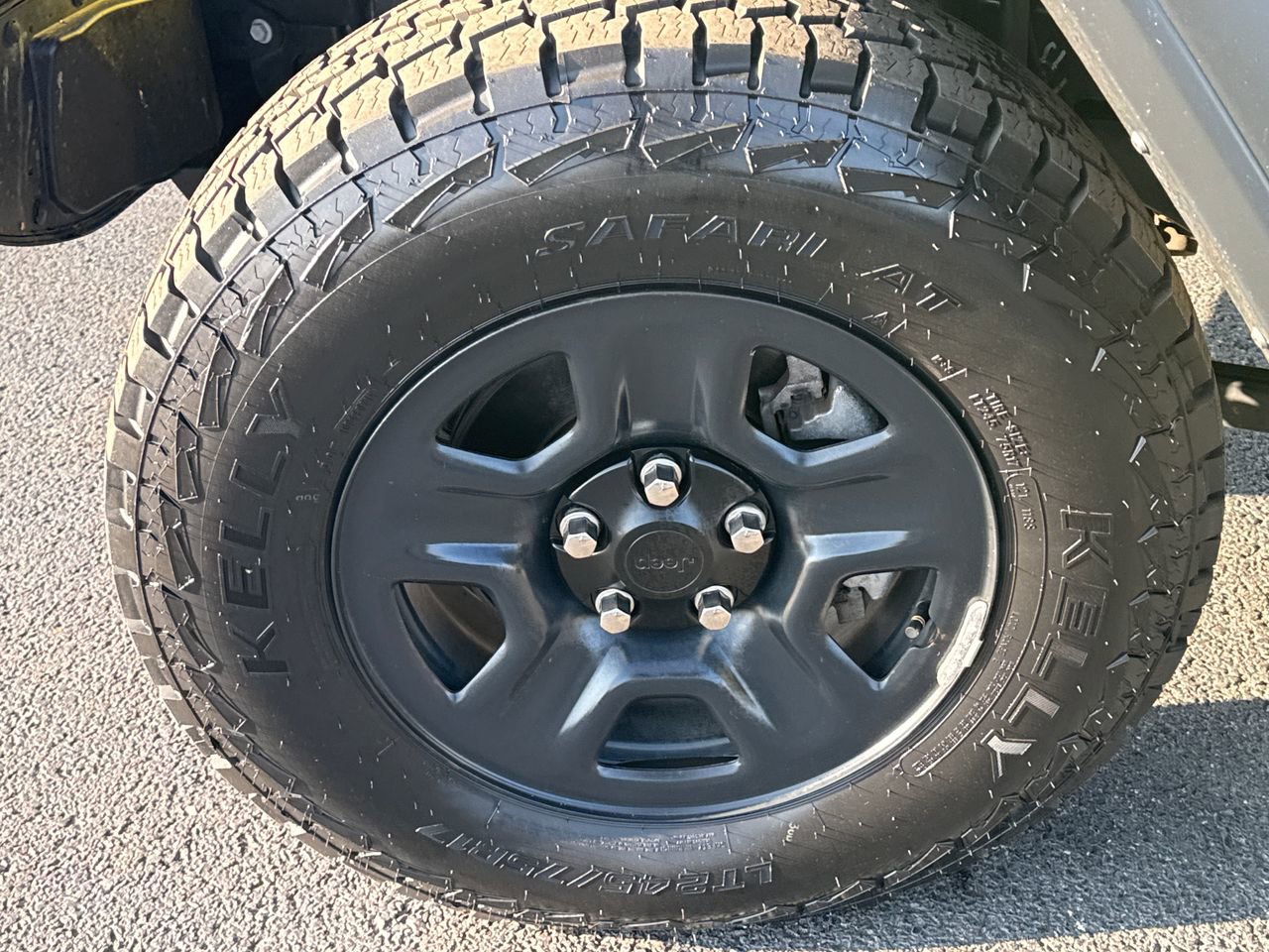 Used 2023 Jeep Gladiator Sport w/ Trailer Tow Package image 13