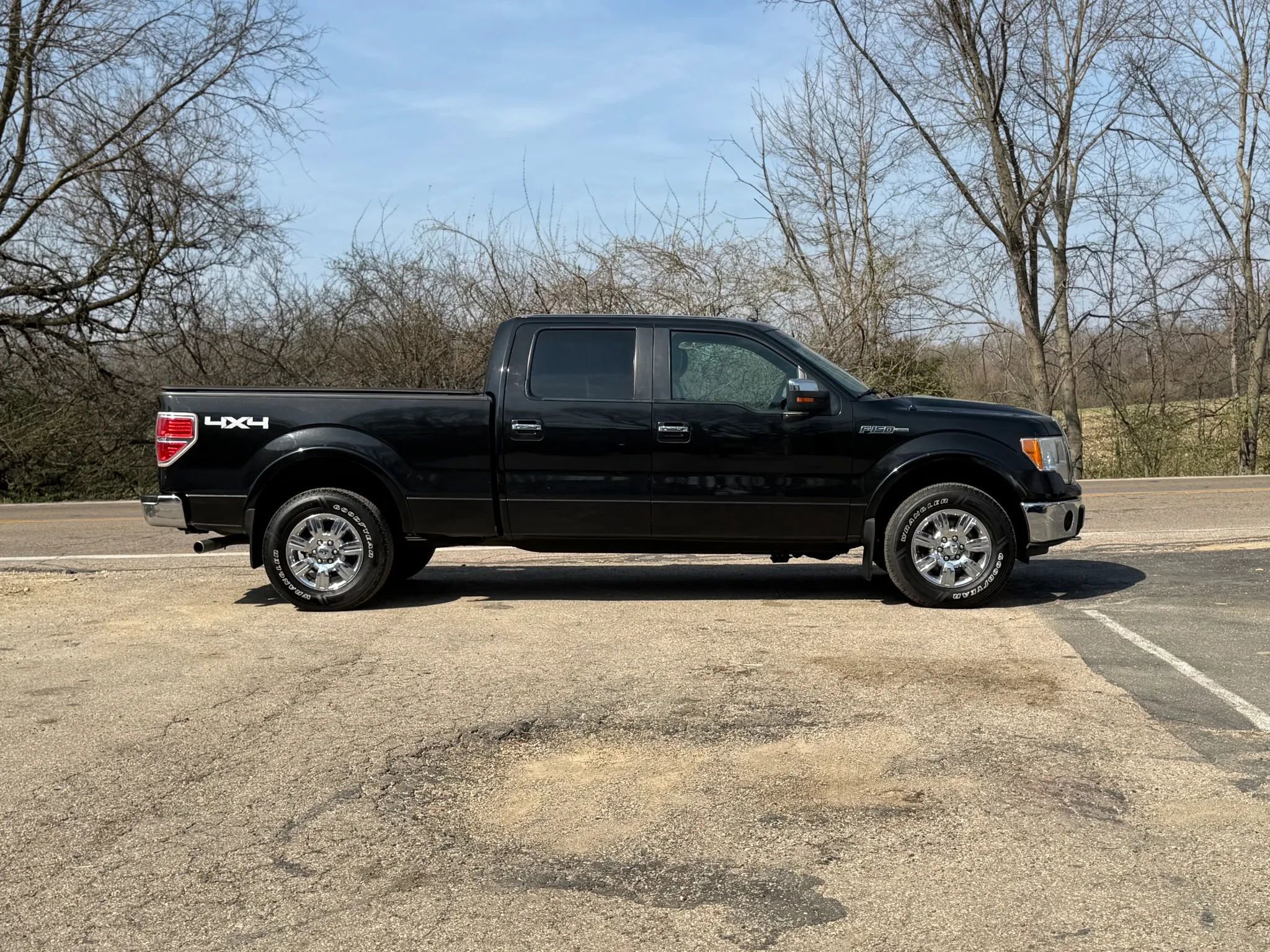 Used 2010 Ford F150 Lariat image 5