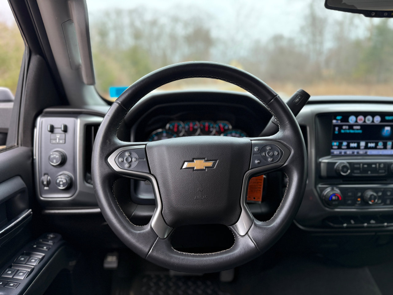 Used 2018 Chevrolet Silverado 2500 LT w/ LT Convenience Package image 13