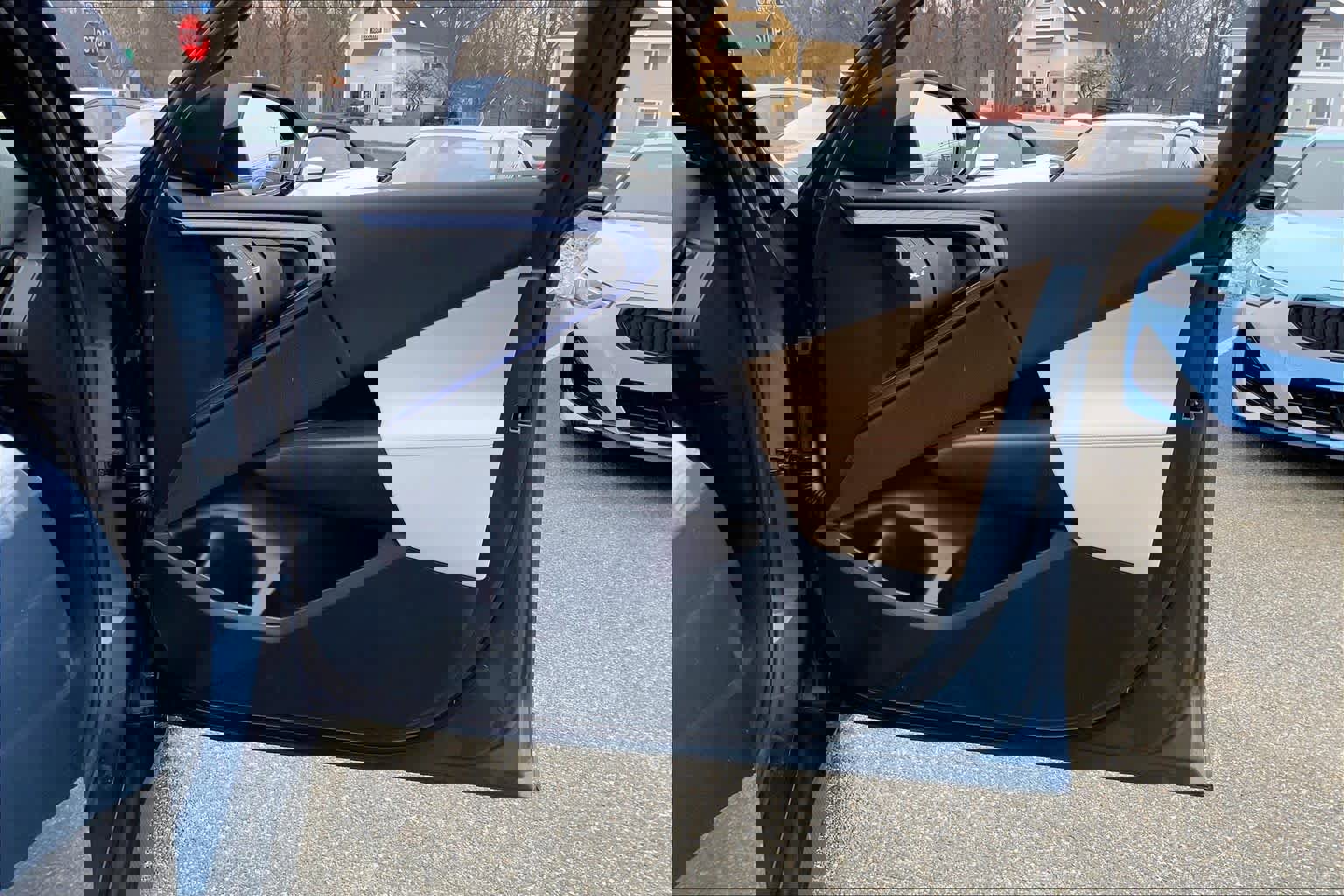 Certified 2025 BMW X3 xDrive30i w/ Convenience Package image 22