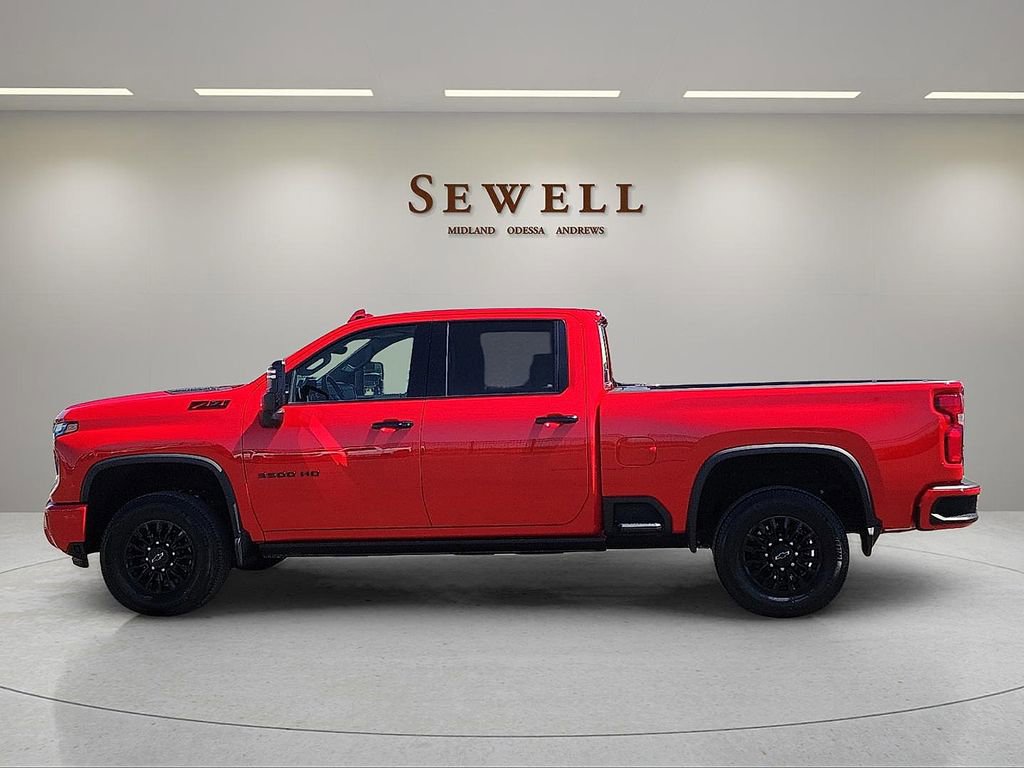 Used 2024 Chevrolet Silverado 3500 LTZ w/ LTZ Plus Package AWD/4WD image 2