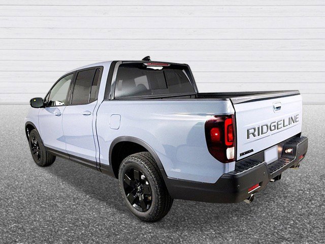 New 2026 Honda Ridgeline Black Edition image 3