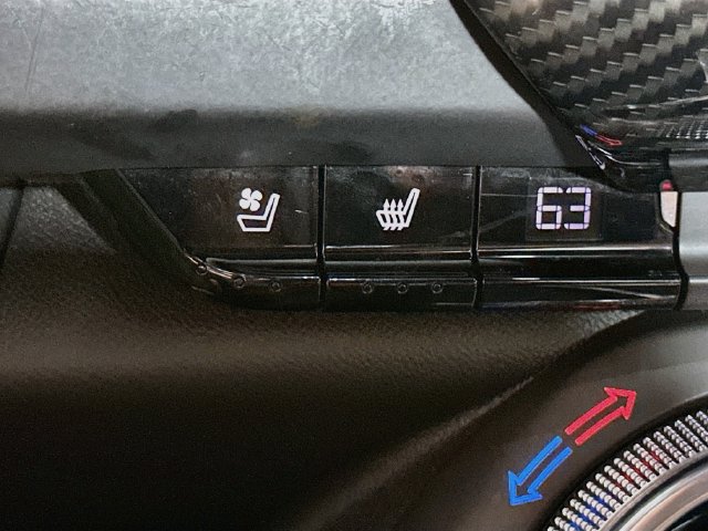 Used 2016 Chevrolet Camaro LT RWD image 26