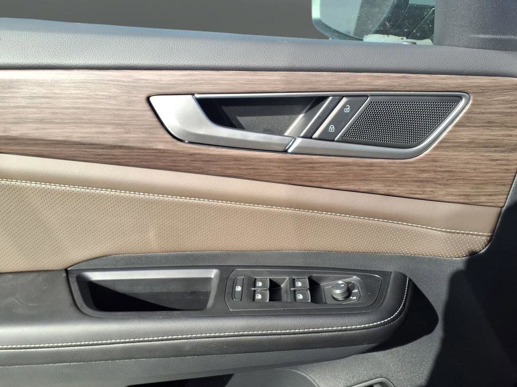 New 2026 Volkswagen Atlas SEL image 44