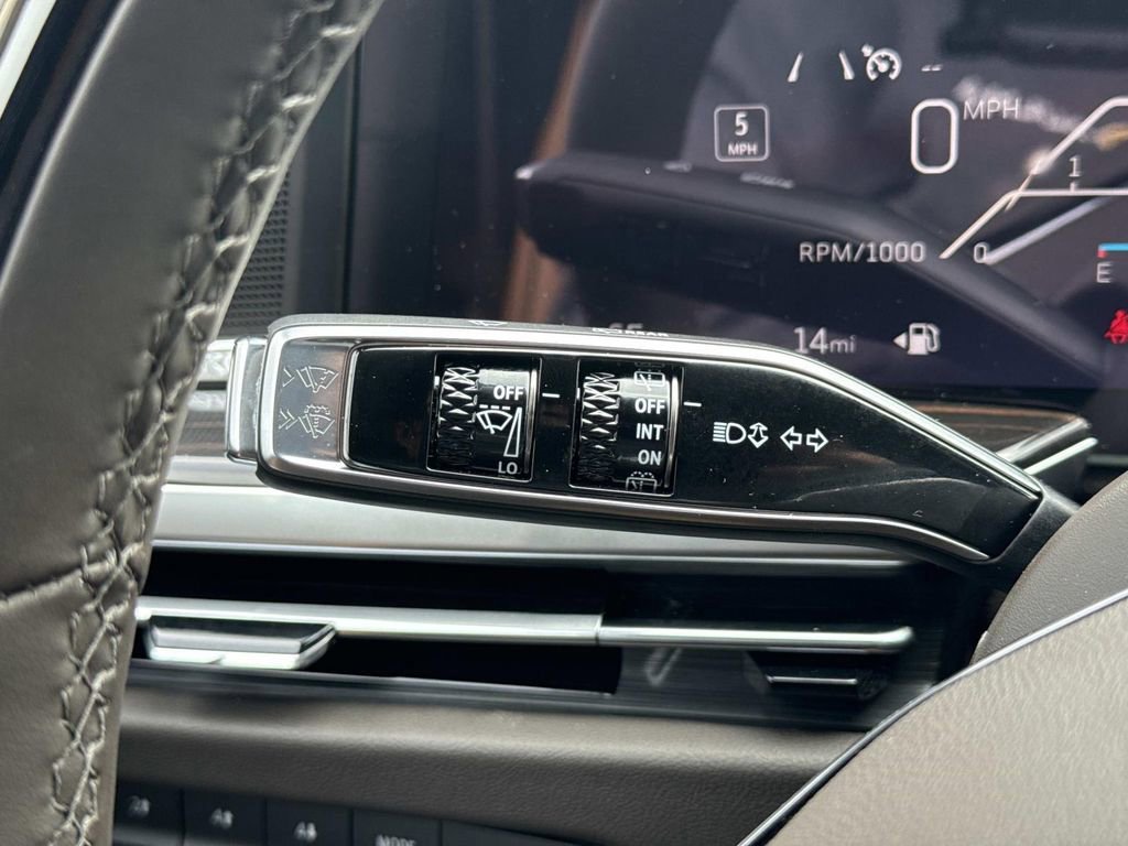 New 2026 Cadillac Escalade Luxury w/ LPO, Floor Liner Package AWD/4WD image 26