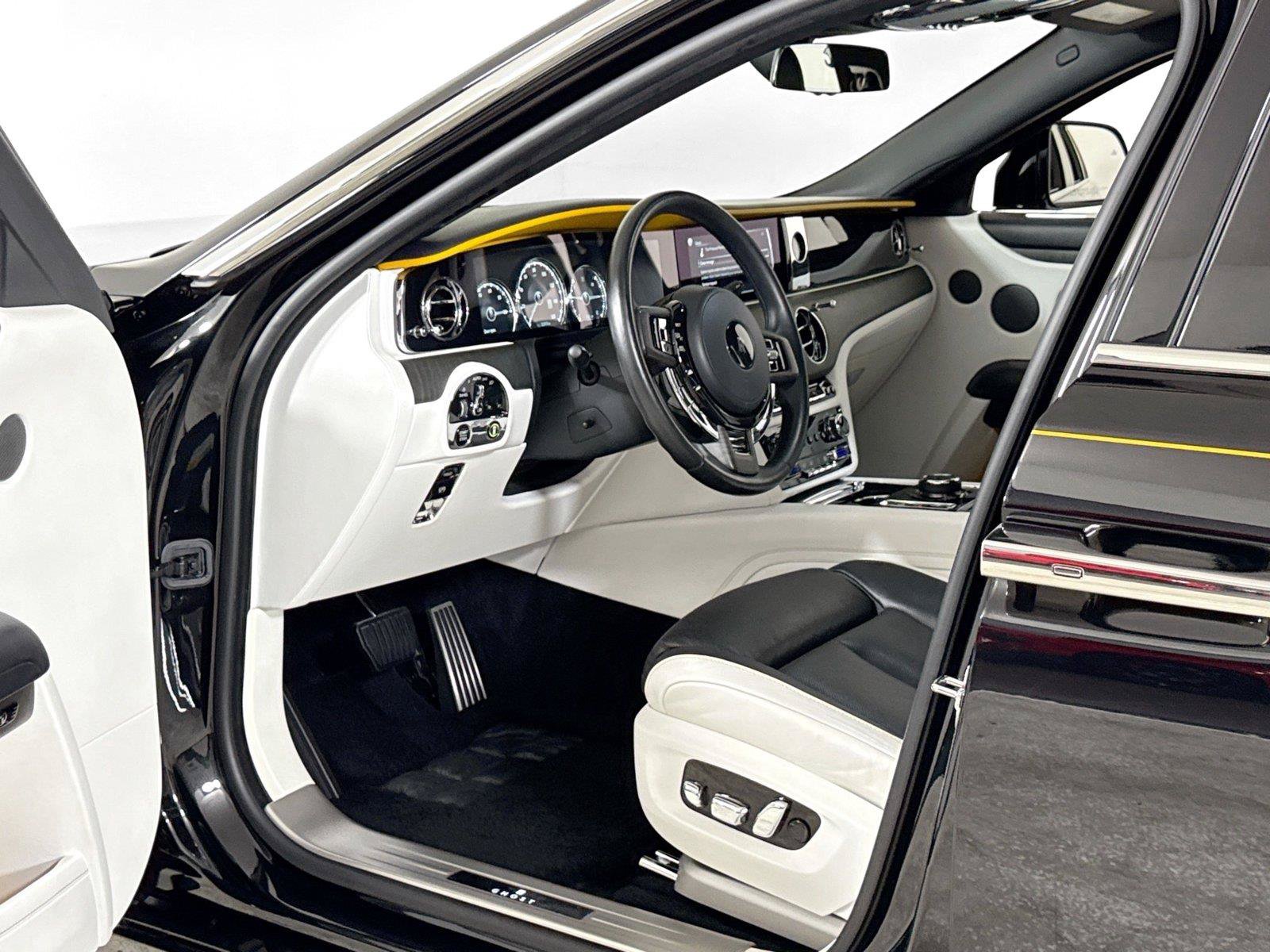 Used 2021 Rolls-Royce Ghost AWD/4WD image 15