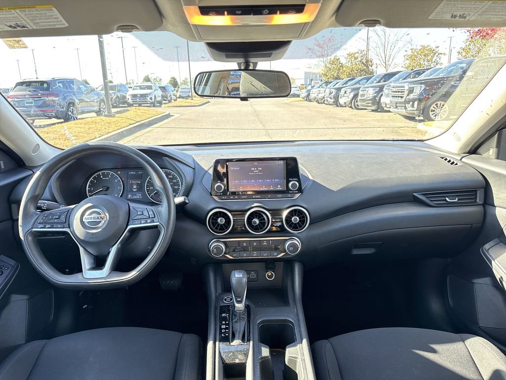 Used 2023 Nissan Sentra S image 21