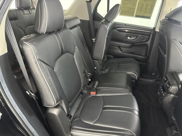 Certified 2025 Honda Pilot Elite image 30