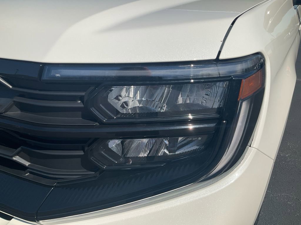 New 2026 Ford Expedition Max Active image 9