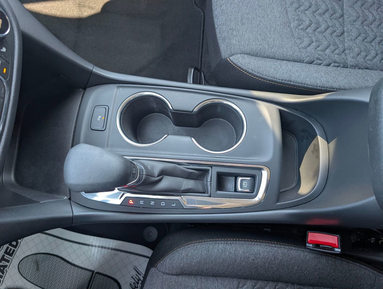 Used 2024 Chevrolet Equinox LT image 23