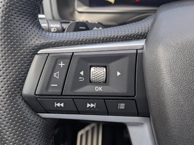 Used 2025 Mitsubishi Outlander SEL AWD/4WD image 28