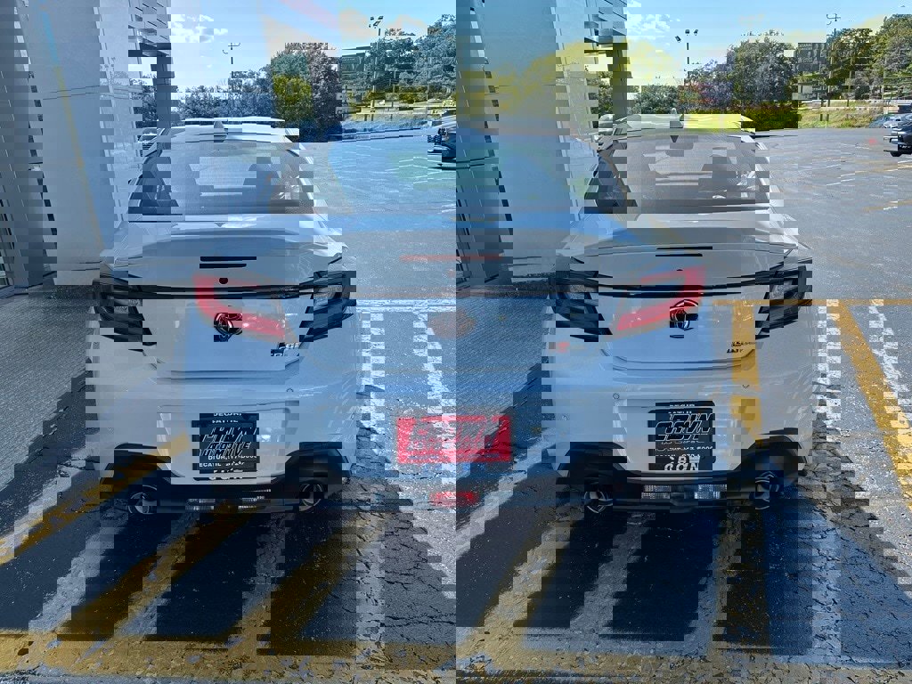 New 2025 Toyota GR86 Premium image 6