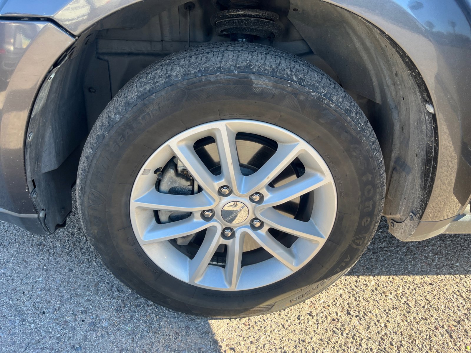 Used 2015 Dodge Journey SXT w/ Flexible Seating Group image 25