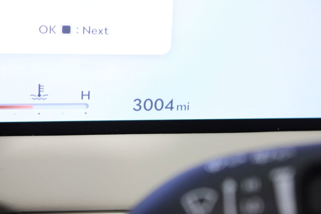 Used 2026 Genesis GV70 3.5T Sport Prestige image 30