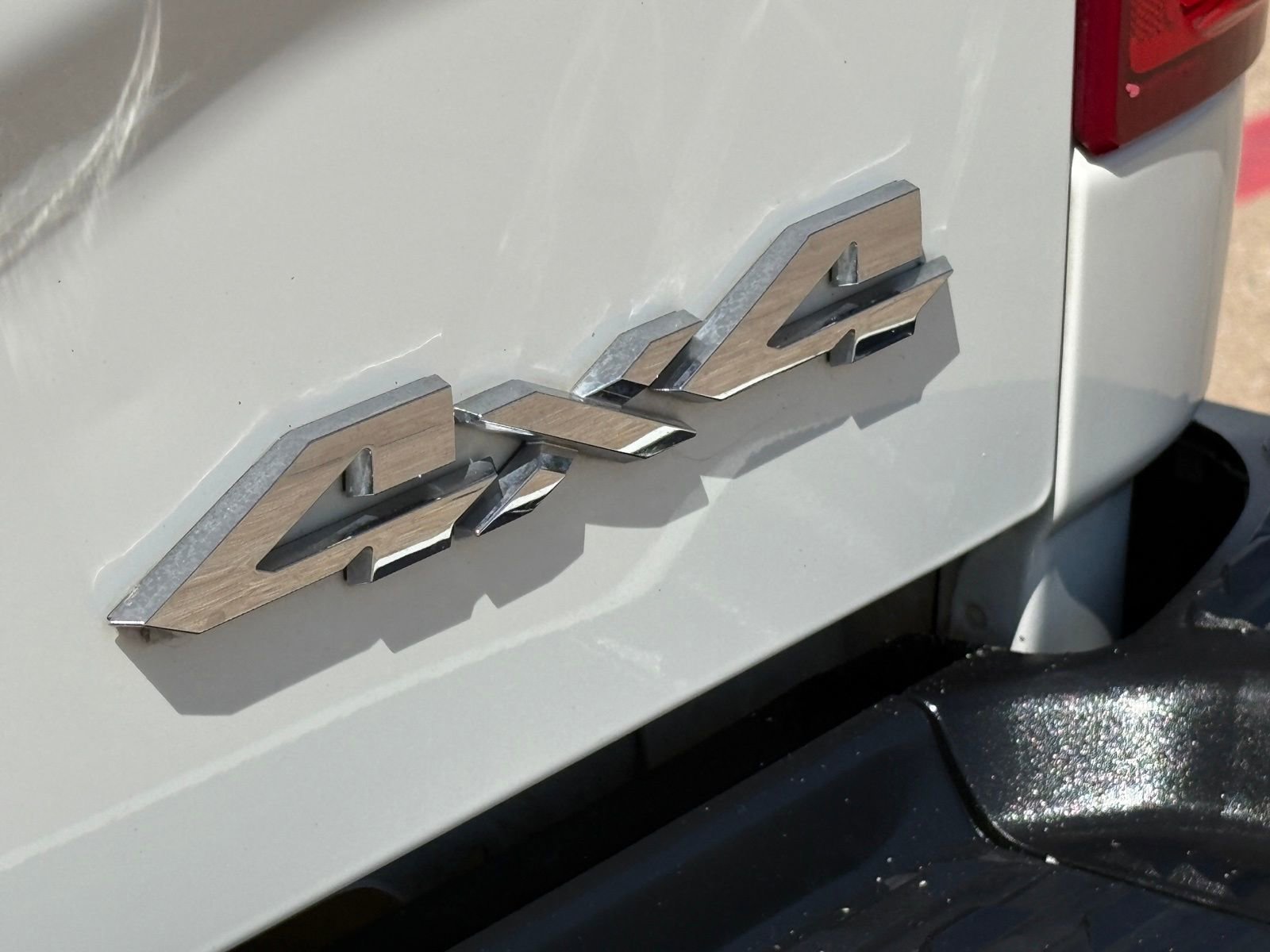 Used 2024 RAM 2500 Limited AWD/4WD image 13