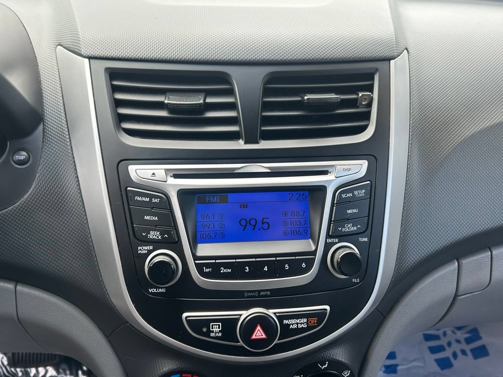 Used 2014 Hyundai Accent GS FWD image 21