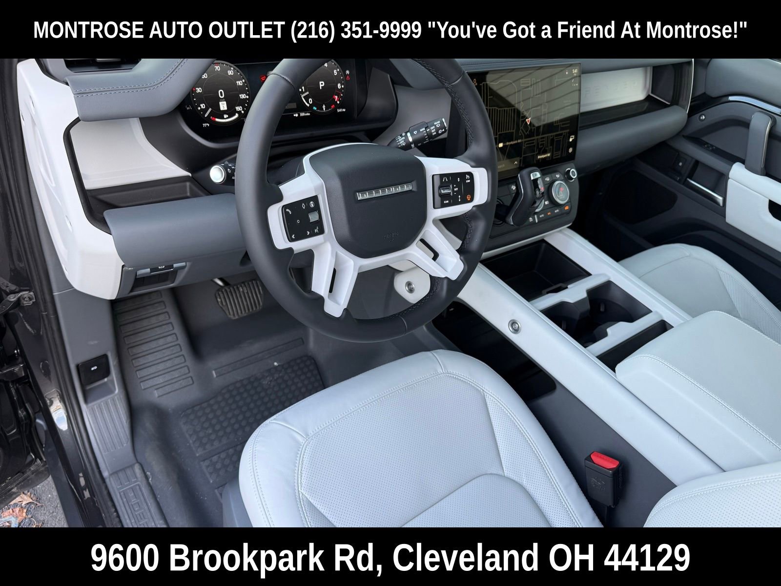 New 2026 Land Rover Defender 110 X-Dynamic SE image 11