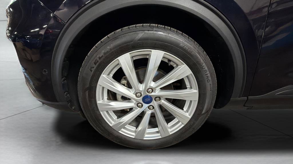 Used 2021 Ford Escape Titanium w/ Titanium Elite Package image 16