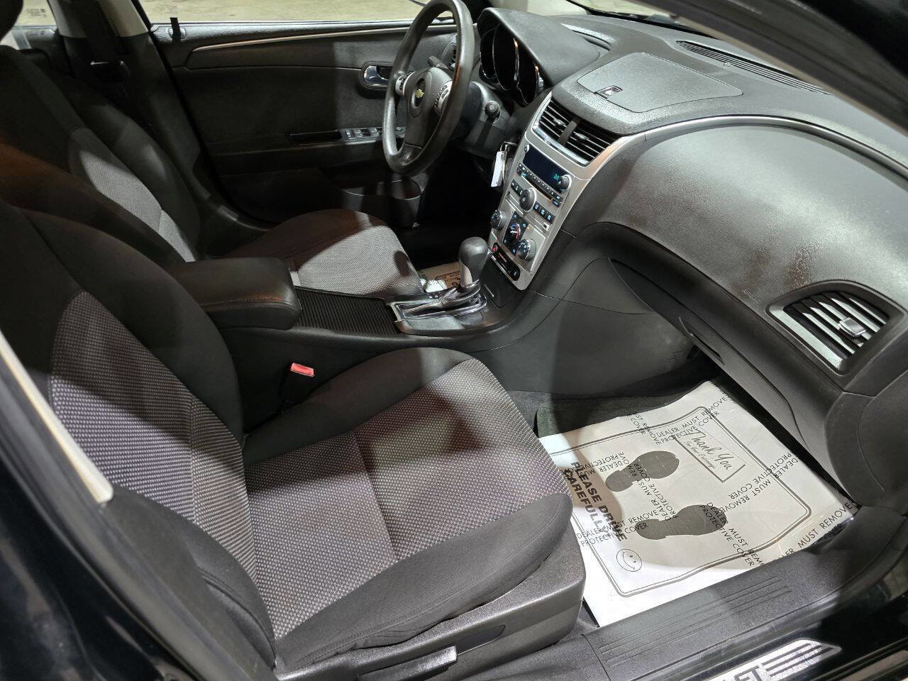 Used 2012 Chevrolet Malibu LT image 36