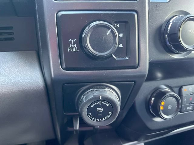 Used 2020 Ford F150 XLT w/ Equipment Group 302A Luxury AWD/4WD image 23