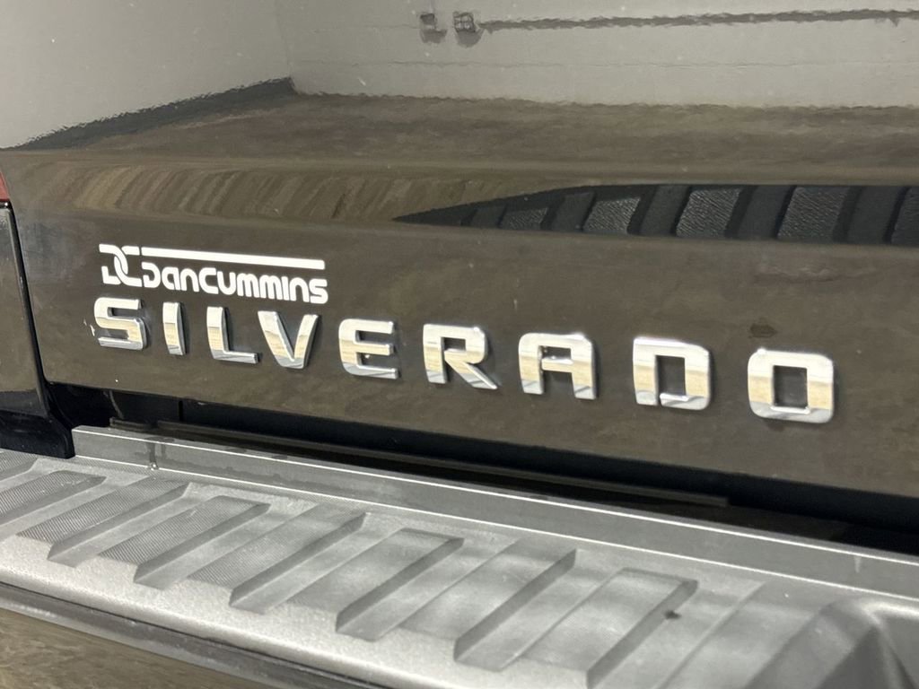 Used 2016 Chevrolet Silverado 1500 High Country AWD/4WD image 27