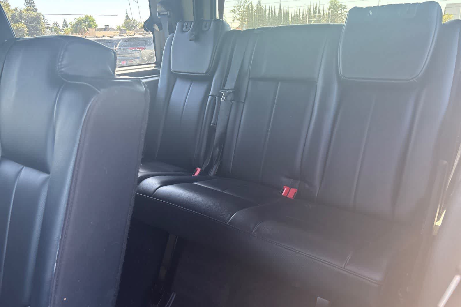 Used 2017 Ford Expedition Limited RWD image 17