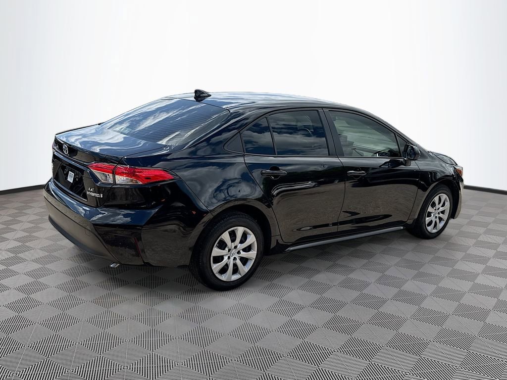 Used 2024 Toyota Corolla LE FWD image 6