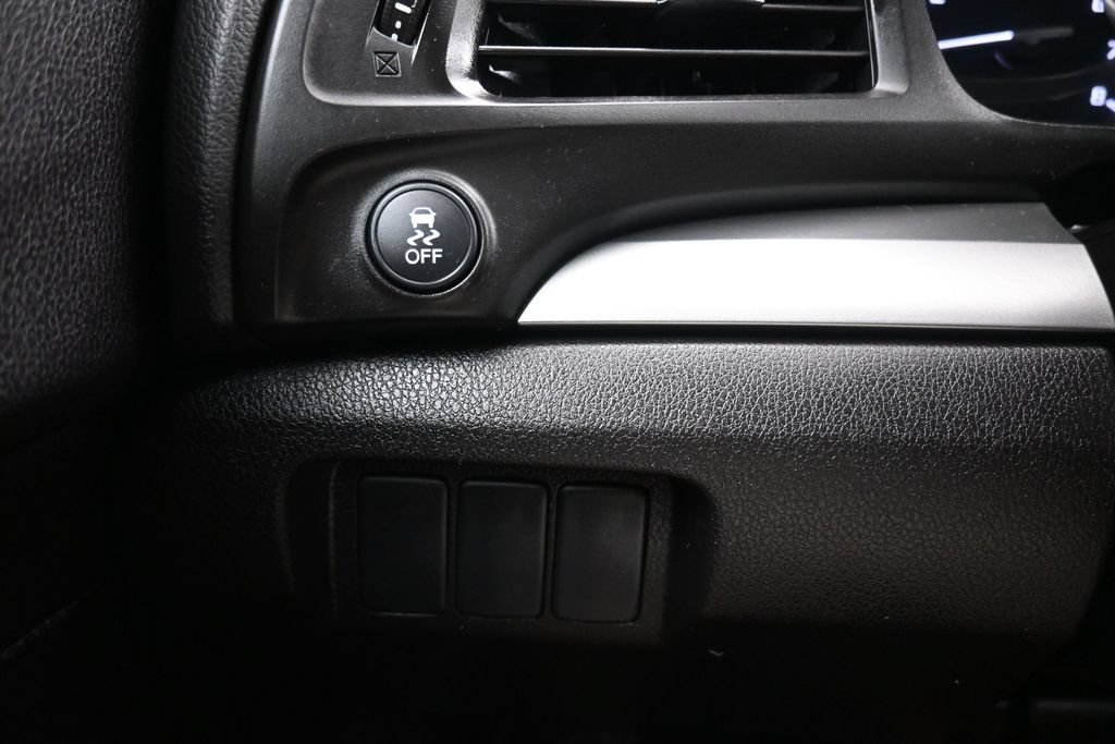 Used 2018 Acura ILX FWD image 27