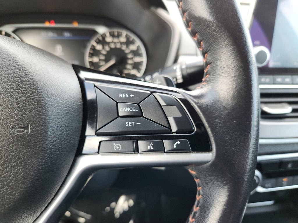 Used 2024 Nissan Altima 2.5 SR FWD image 26