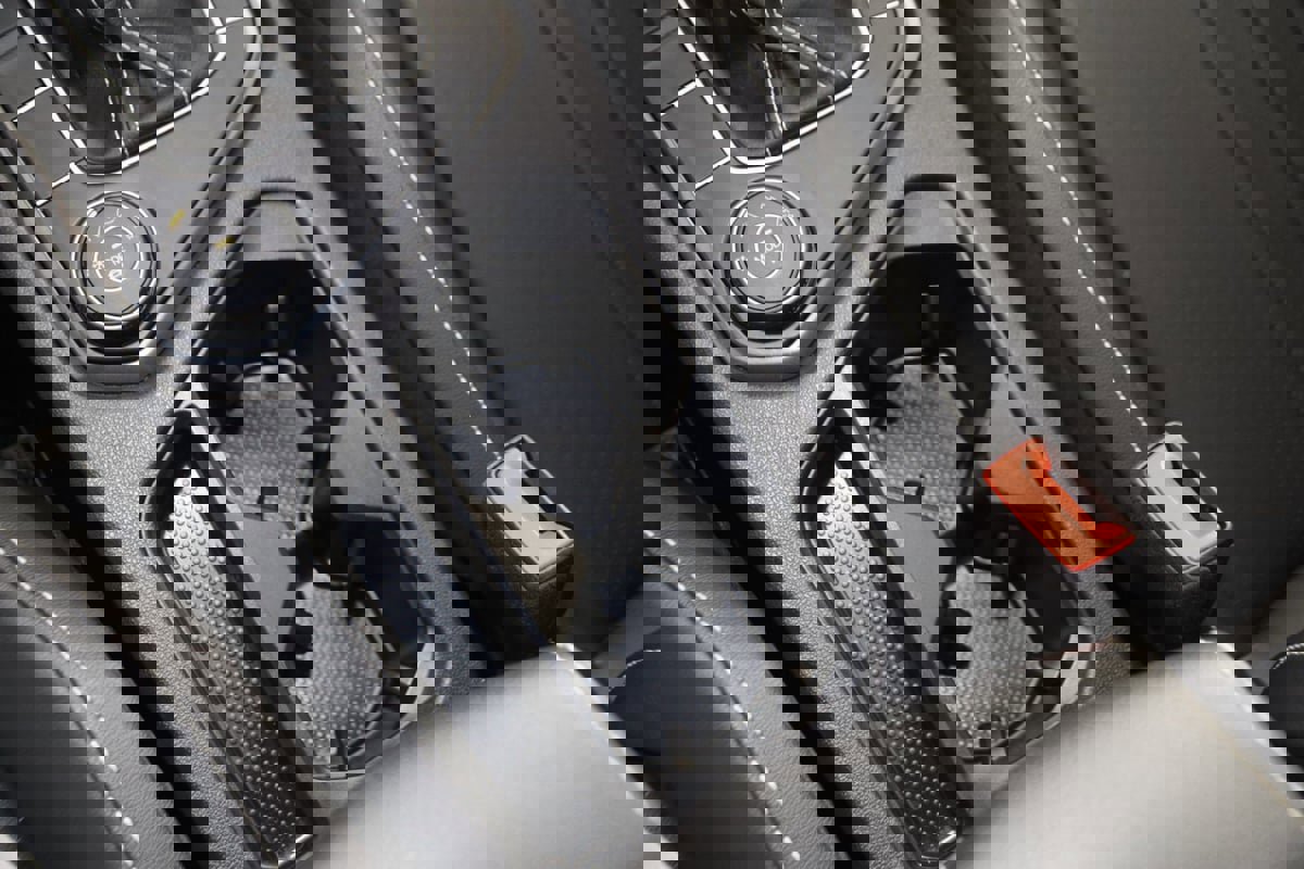 Used 2024 Volkswagen Tiguan SE image 28