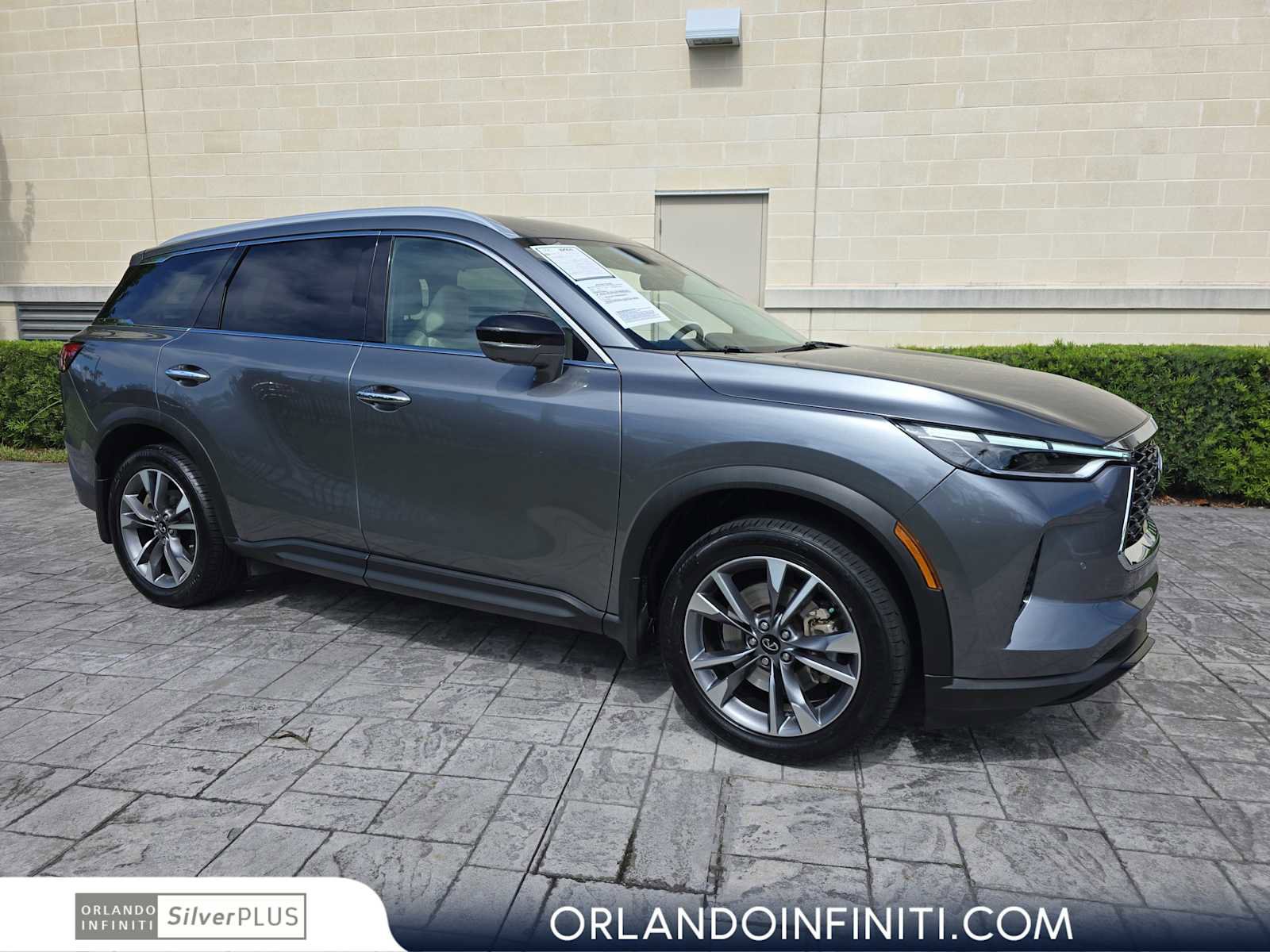 Used 2023 INFINITI QX60 Luxe w/ Cargo Package