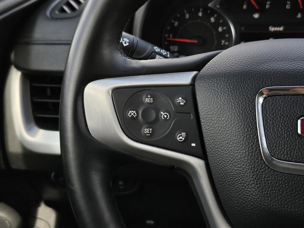 Used 2024 GMC Terrain SLT AWD/4WD image 16